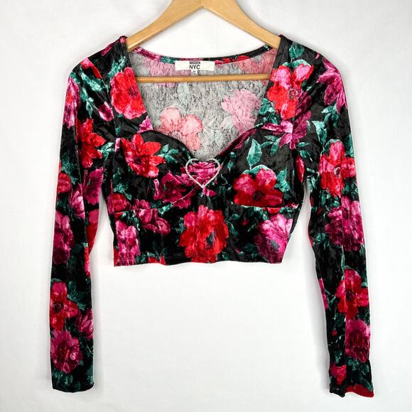Madden NYC Floral Velvet Heart Crop Top Medium - Picture 1 of 8